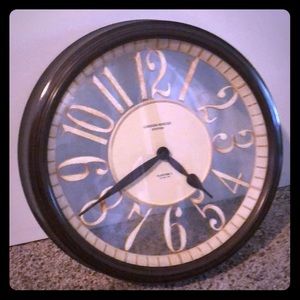 London Bridge wall clock